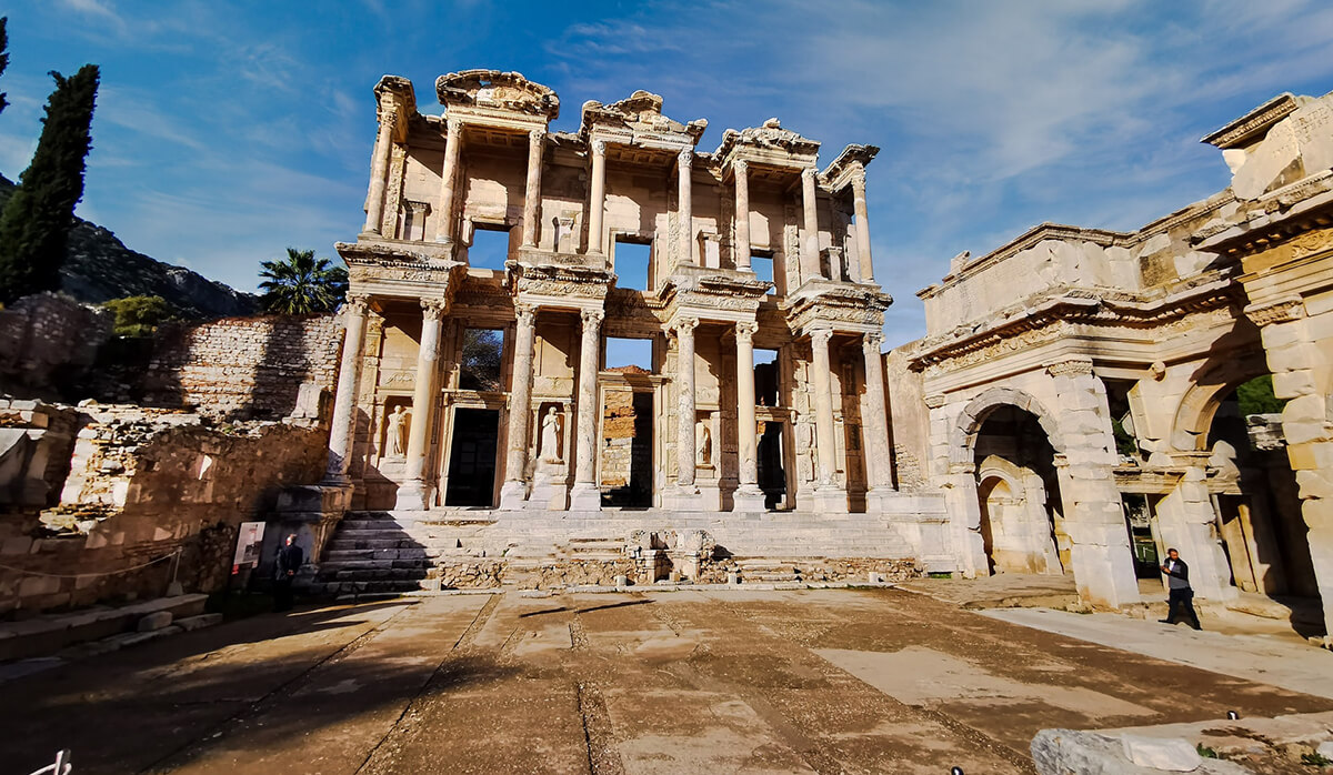 Acarlar, Celsus Library, Ephesus, Virgin Mary Road, SelcukIzmir, Turkey-Top 10 Places to Visit in Turkey-Travel Turkey-Tour Tarzan UK Europe USA Asia