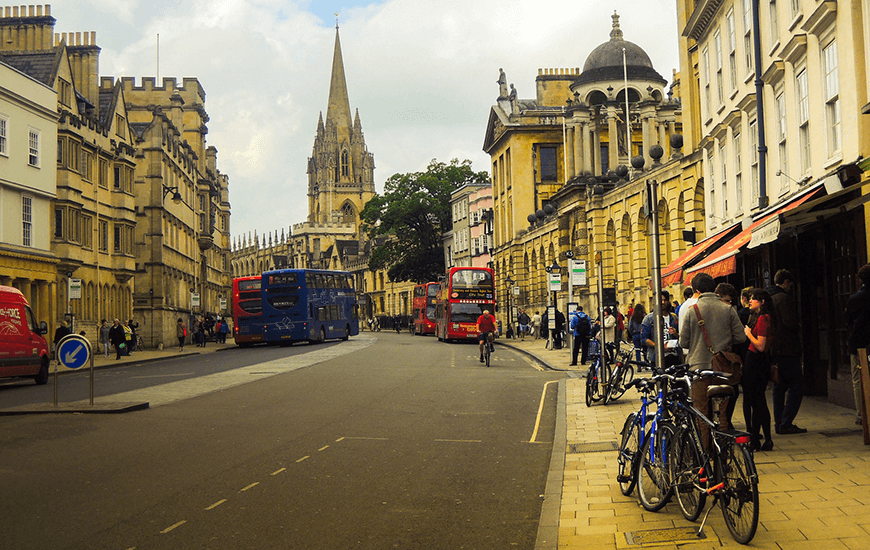 Oxford Street - Top Things to Do In London Holiday London