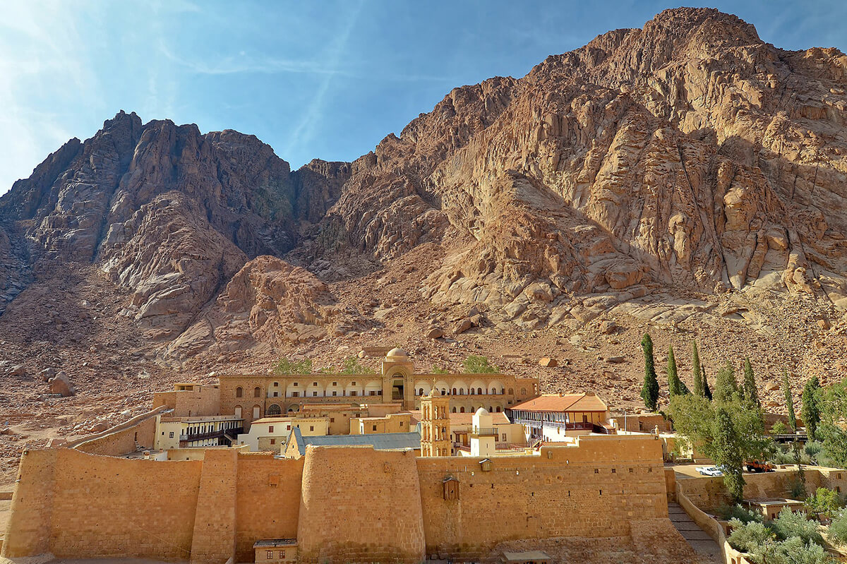 St. Catherine’s Monastery, South Sinai Governorate, Egypte-The Top 15 Places to Visit in Egypt-Travel Egypt-Tour Tarzan UK Europe USA Asia