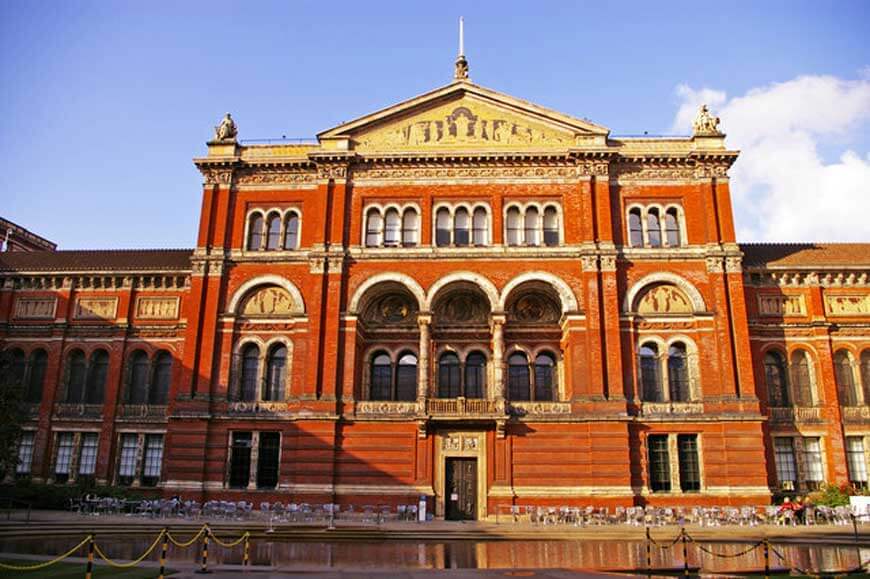 The Victoria and Albert Museum Top Attractive Places to Travel in London 2022