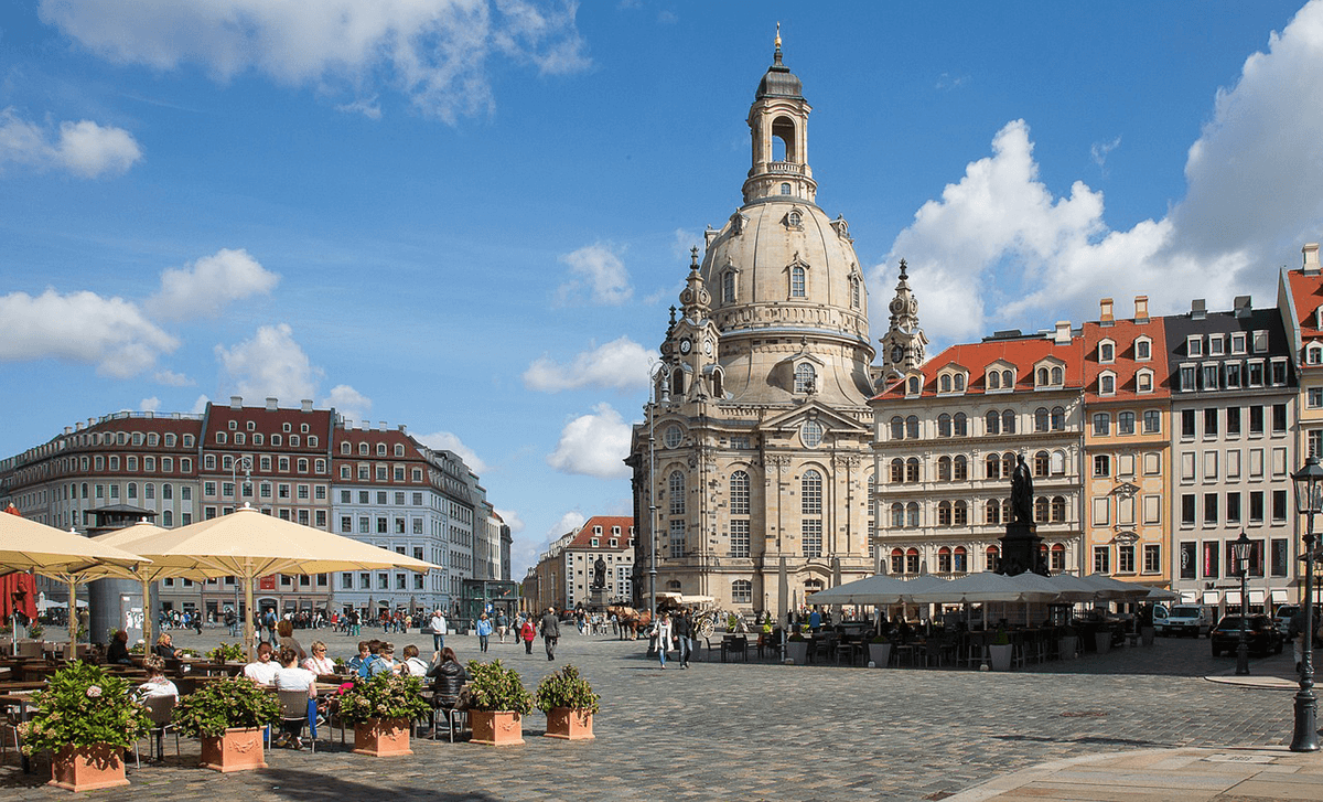 Woman-Church,-Dresden,-Germany-Travel Germany
